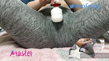 My wife's yoga pants got soaked while she was fingering her pussy with her vibrator Thumb