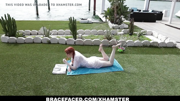 Redhead teen girl jumped on neighbor's dick's huge cock Thumb