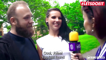 German porn actress picked up a young fuck buddy on the street Thumb