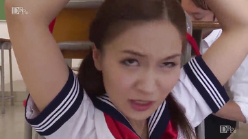 Tied up the fairy Japanese teen girl and fingered her pussy to orgasm Thumb