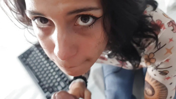 The naughty latina chick agreed to let the unknown boy pay for it with a hearty fuck for product Thumb