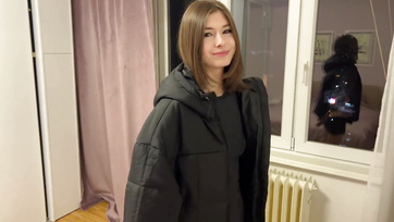 Even if it wasn't free, the 18 year old girl next door let me fuck her pussy for money Thumb