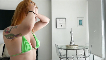 Redhead milf mom made a move on her stepson on vacation, who obviously happily fucked her Thumb